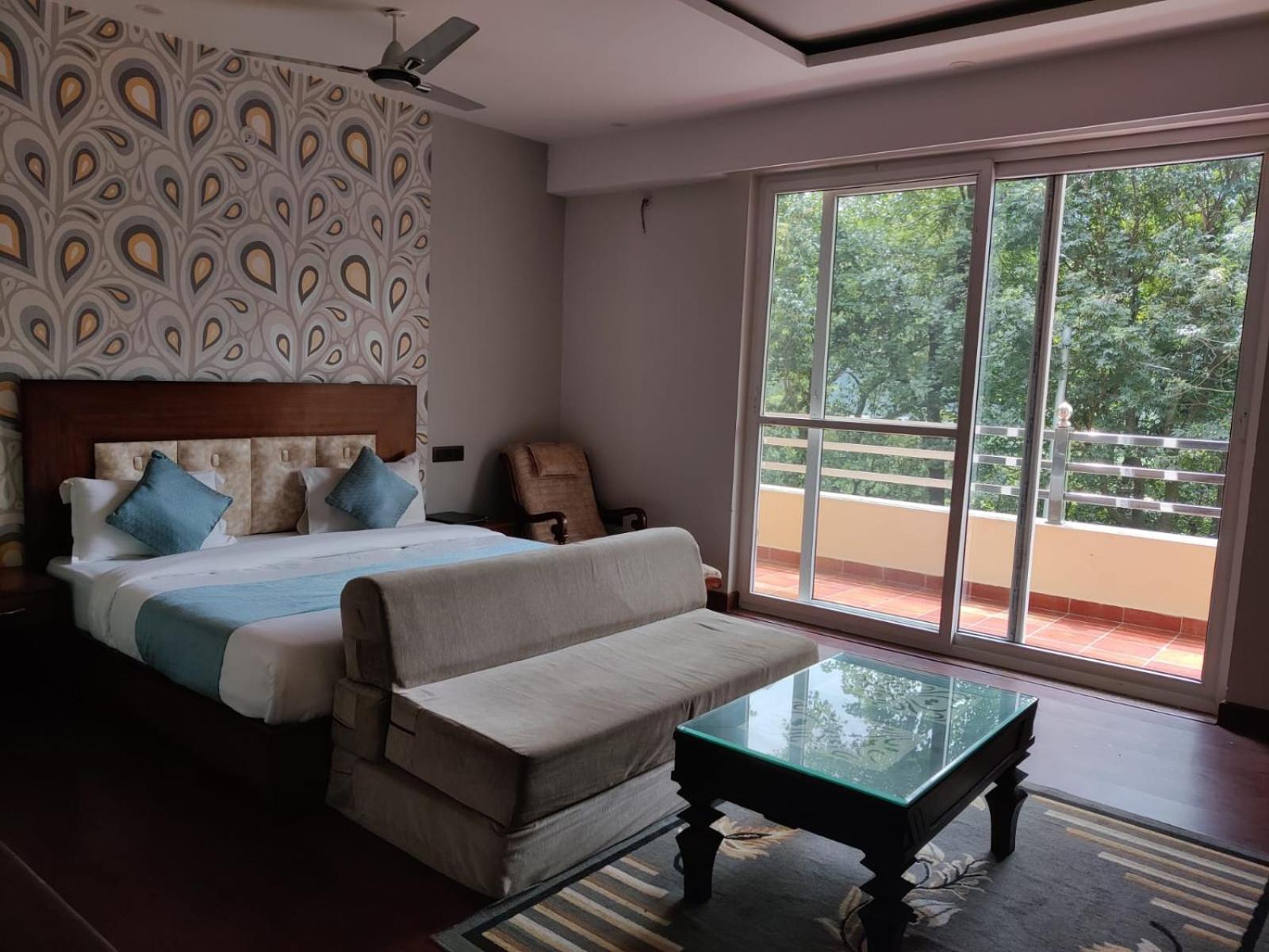 DreamCatcher Boutique Hotels Bhīm Tāl Extérieur photo